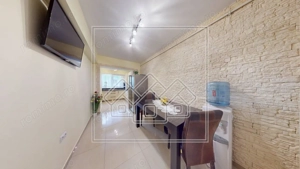 Ap.cu 3 camere, 2 bai si balcon, etaj intermediar, mobilat si utilat - imagine 4