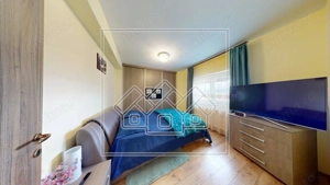 Ap.cu 3 camere, 2 bai si balcon, etaj intermediar, mobilat si utilat - imagine 10