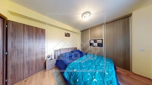 Ap.cu 3 camere, 2 bai si balcon, etaj intermediar, mobilat si utilat - imagine 12