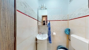 Ap.cu 3 camere, 2 bai si balcon, etaj intermediar, mobilat si utilat - imagine 18