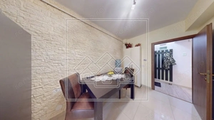 Ap.cu 3 camere, 2 bai si balcon, etaj intermediar, mobilat si utilat - imagine 8