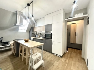 Apartament deosebit, 2 camere, 54 mp utili - mansarda, zona Dacia