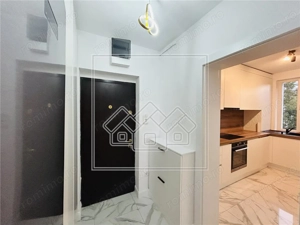 Ap cu 2 camere, mobilat modern, balcon inchis, Zona Rahovei - imagine 9