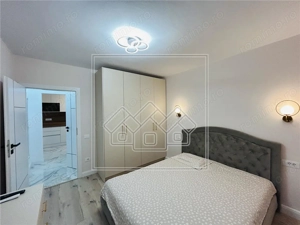 Ap cu 2 camere, mobilat modern, balcon inchis, Zona Rahovei - imagine 20