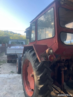 Vand tractor UTB 650  - imagine 3