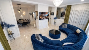 Vilă de LUX cu piscină, 278 mp utili și teren de 1.780 mp I Sag