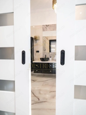 Vilă de LUX cu piscină, 278 mp utili și teren de 1.780 mp I Sag - imagine 13