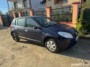 vand sandero pentru dezmembrari 