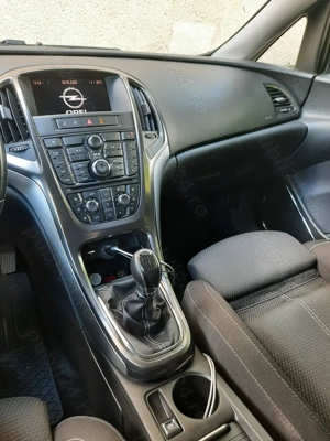 Vand Opel Astra J combi sport tourer  - imagine 8