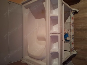 Masa de infașat cu cadita inclusa