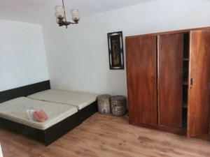 Închiriez garsonieră  - imagine 4