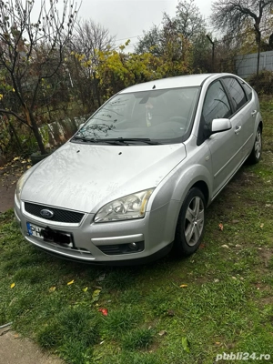 Ford Focus 1.6 benzina 2007 - imagine 2