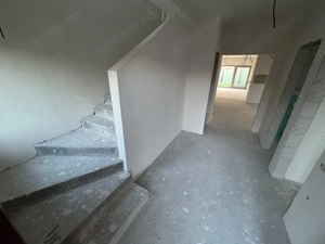 Casa de vanzare Duplex zona Carrfour - imagine 18