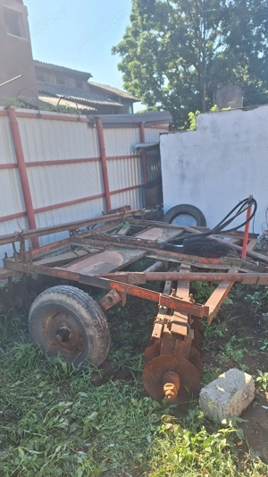 Vand utilaje agricole romanesti - imagine 2