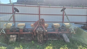 Vand utilaje agricole romanesti - imagine 3