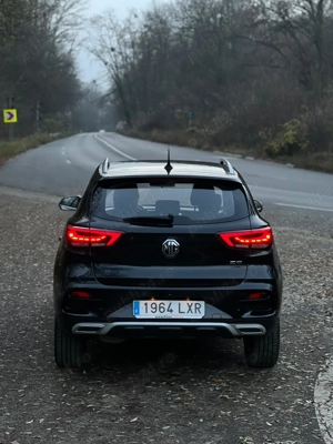 MG ZS 1.5 benzina aspirat manuala - imagine 4