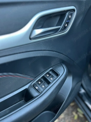 MG ZS 1.5 benzina aspirat manuala - imagine 11