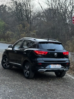 MG ZS 1.5 benzina aspirat manuala - imagine 6