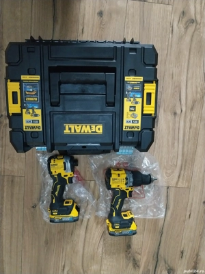 set brmasini dewalt