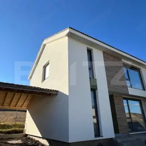 Oportunitate! Casă cu 4 camere, zonă centrală din Chinteni!  - imagine 2