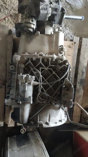 Cutie de viteza automata Volvo FH 460 cu kit de basculare - imagine 2