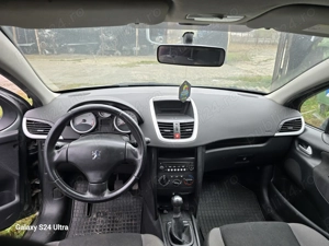 Vand Peugeot 207 1.4 HDI an 2008 in perfecta stare de functionare. - imagine 4