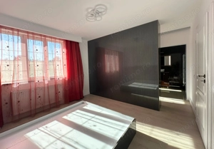 Vânzare casă 5 camere nouă elegantă și spațioasă în Hărman - imagine 10