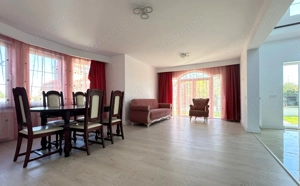 Vânzare casă 5 camere nouă elegantă și spațioasă în Hărman - imagine 5