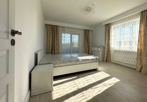 Vânzare casă 5 camere nouă elegantă și spațioasă în Hărman - imagine 18