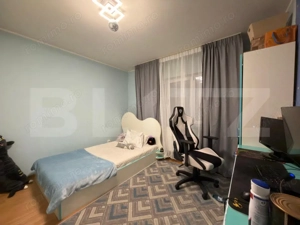 Apartament decomandat, 2 camere, 49 mp, zona Piața din Valea Roșie