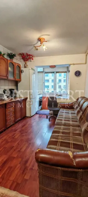 Garsoniera-Disponibilitate imediata-2 min metrou 