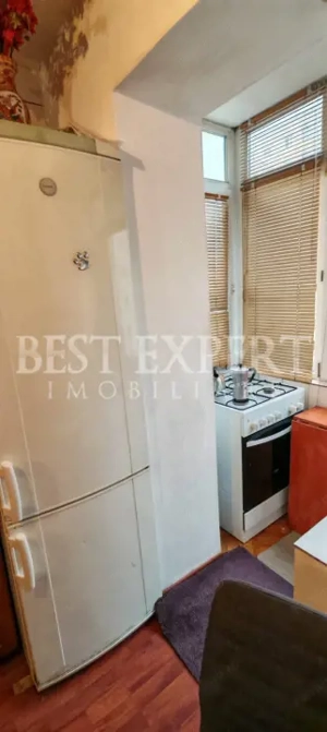 Garsoniera-Disponibilitate imediata-2 min metrou  - imagine 8