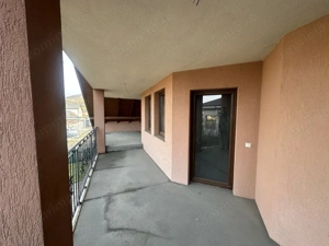 Vilă 330 mp utili + 970 mp teren, zona Independentei  - imagine 8