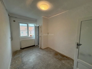 Resita,Ap.2cam, cf.1, Decom. Lunca - imagine 7