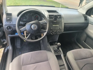 VW Polo, an fabricație 2006- - imagine 11