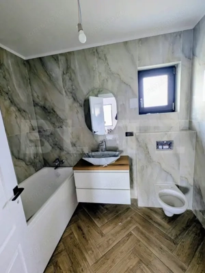 Casa practica si eleganta, 3 camere, living, 2 bai – Vorovesti - imagine 10