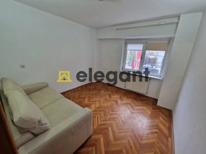 Apartament 3 camere, spatios, nemobilat, etaj 1, centrala, Central-ING - imagine 6