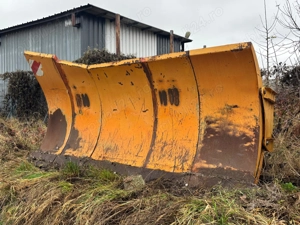 De vânzare lame deszăpezire, perie Unimog, coasă Unimog - imagine 3