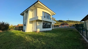 Casa Premium 325 Mp de Vanzare, Str Tofalau, Sangeorgiu de Mures - imagine 2