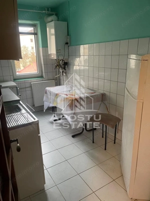 Apartament cu 1 camera, centrala proprie, etajul 2, in complex - imagine 4