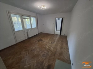 Gh Lazar- Favorit, 3 camere, parter cu centrala proprie