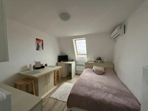 Garsoniera practica, 17 mp, mansarda - Lipovei