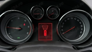 Opel Insignia 2.0 CDTi 130CP Automata 2012 09 Euro 5 - imagine 17