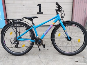 Vând bicicleta din aluminiu 