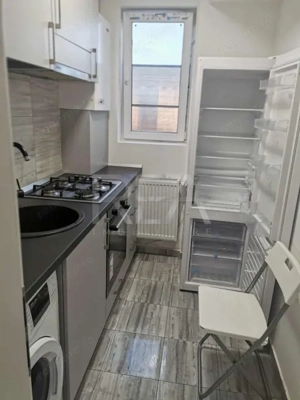 Garsoniera Decomandata la 8 min Dimitrie Leonida - imagine 2