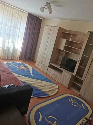 1 Camera Baza 3 - Carrefour Felicia 