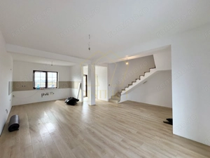 Duplex cu 3 camere, despărțit prin baie | Mosnita Noua | Valery 3