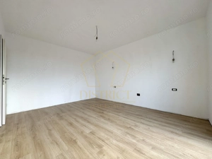 Duplex cu 3 camere, despărțit prin baie | Mosnita Noua | Valery 3 - imagine 5