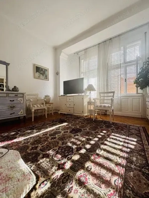 2 cam ETAJ 1 centrala proprie CLADIRE ISTORICA TIP VILA zona Iosefin - imagine 4