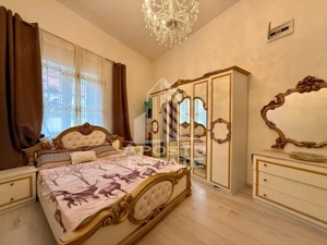 Apartament 2 camere,curte comuna,zona Lunei